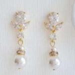 Diamond earrings: फैंसी डायमंड इयररिंग्स जो की बहुत ही सुंदर है
